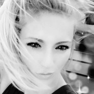 Meet your Posher, Lauran